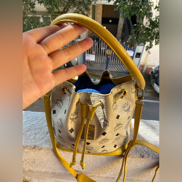 MCM Visetos Bucket Sling Bag - Picture 9 of 9